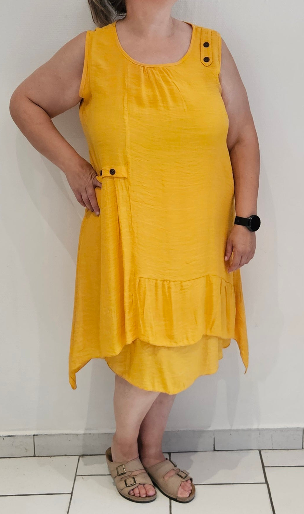 🤍 Robe longue grande taille sans manches – Effet gaze de coton