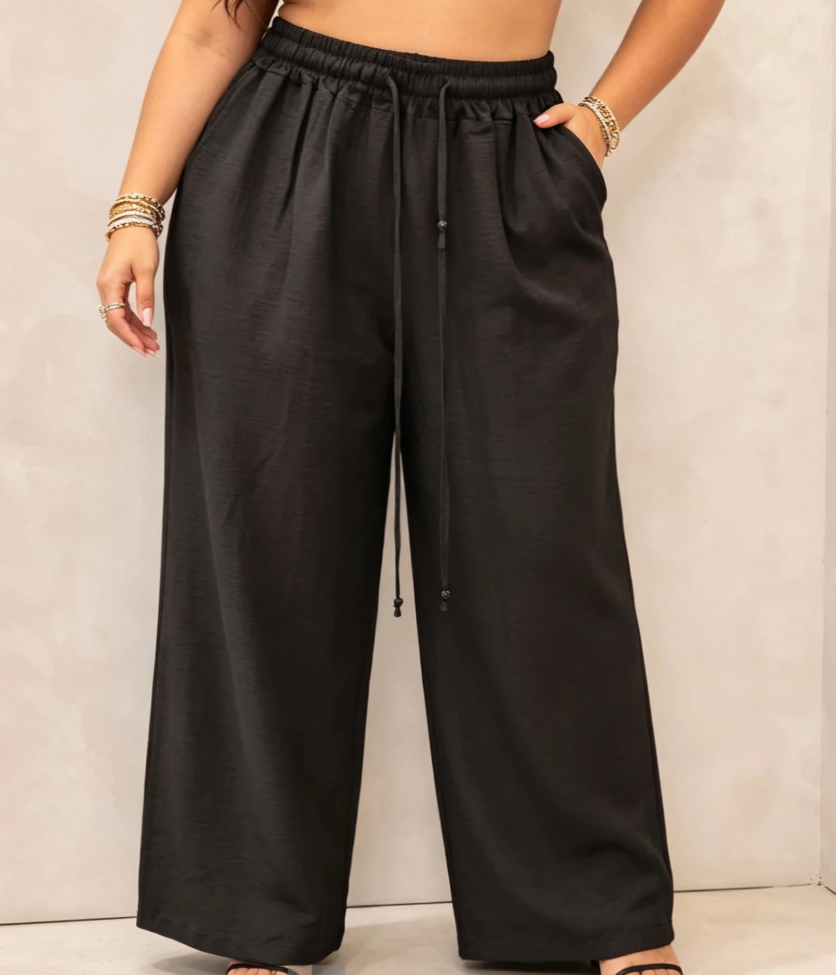 Pantalon grande taille fluide à poches