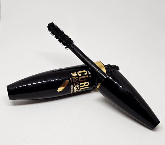 Mascara Curl Waterproof – Yes Love Cosmetics 👁️✨