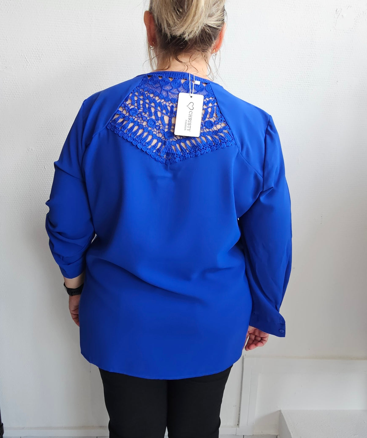 🖤 Blouse – Dos en dentelle