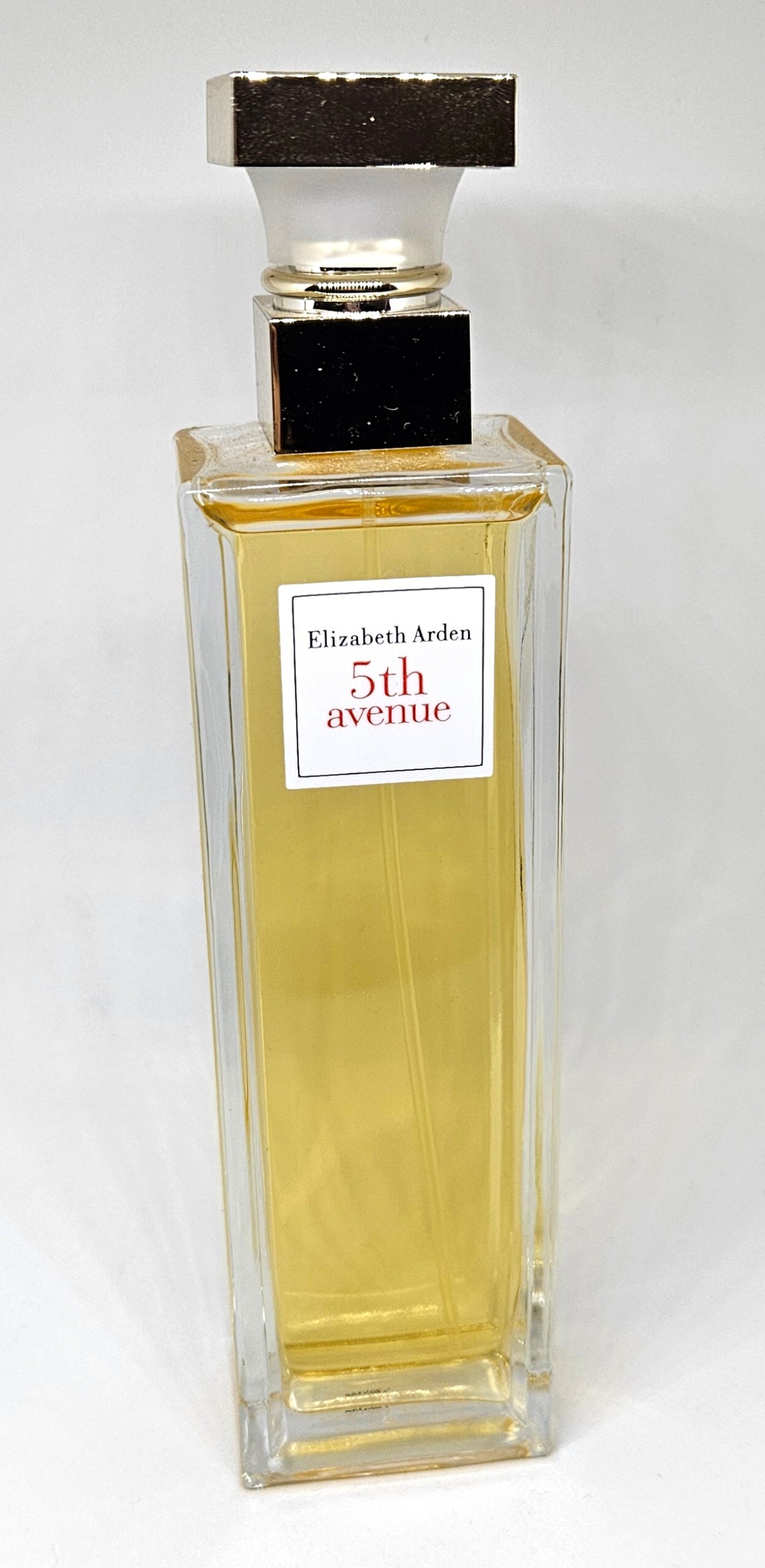 🌸 Elizabeth Arden – 5th Avenue Eau de Parfum